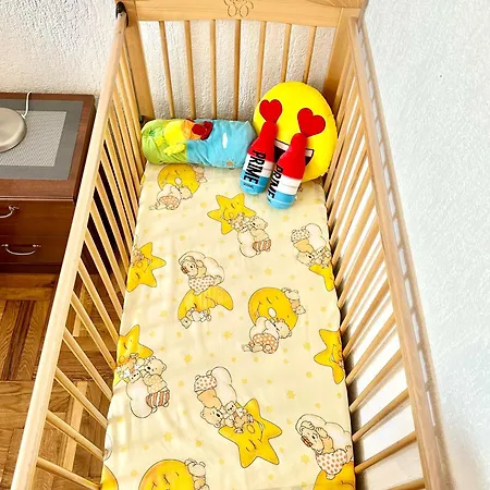 Spacious For 10 With A Big Private Pool *