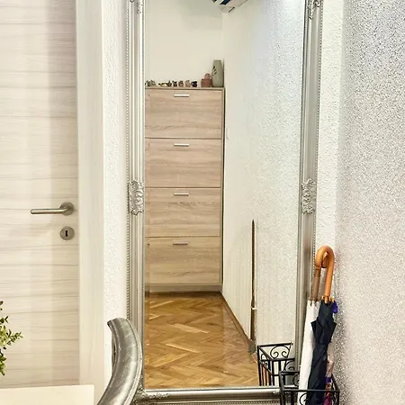 Spacious For 10 With A Big Private Pool Trilj