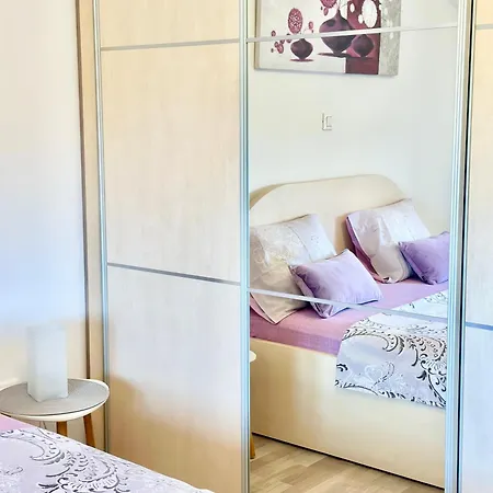 Spacious For 10 With A Big Private Pool Villa *
